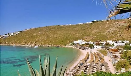 Psarou Beach Mykonos Town Grecia