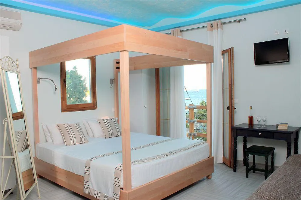 Psarou Beach Mykonos Town Grecia